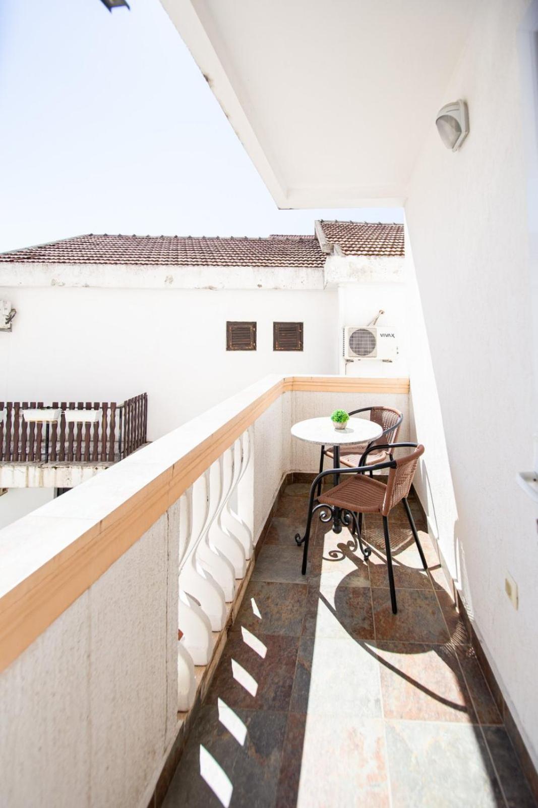 Ferienwohnung Ipera Budva Exterior foto